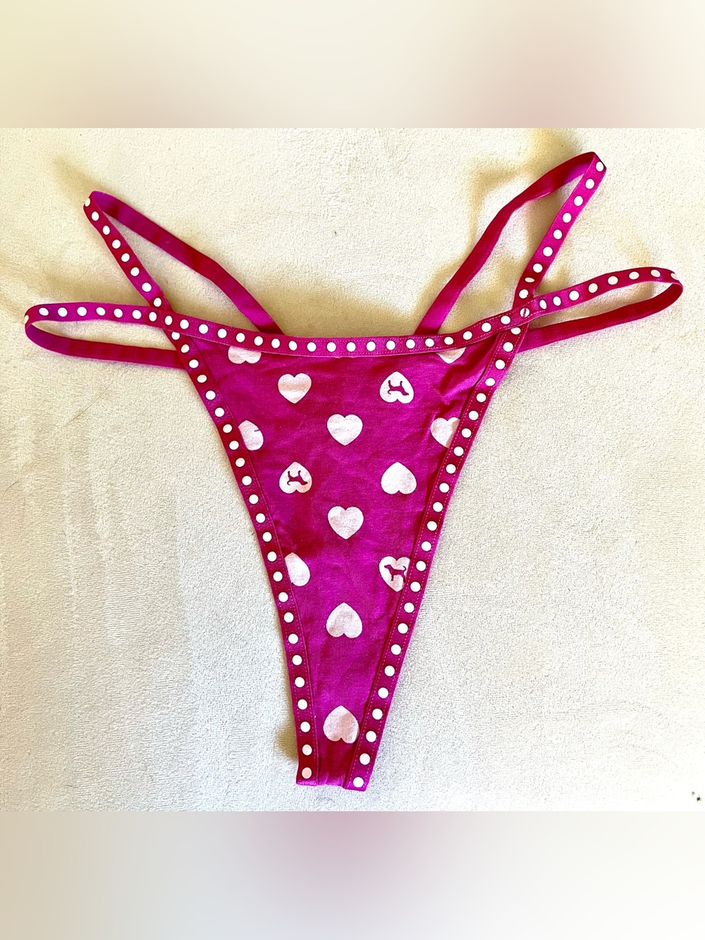 NWT Victoria’s Secret thong panties, medium